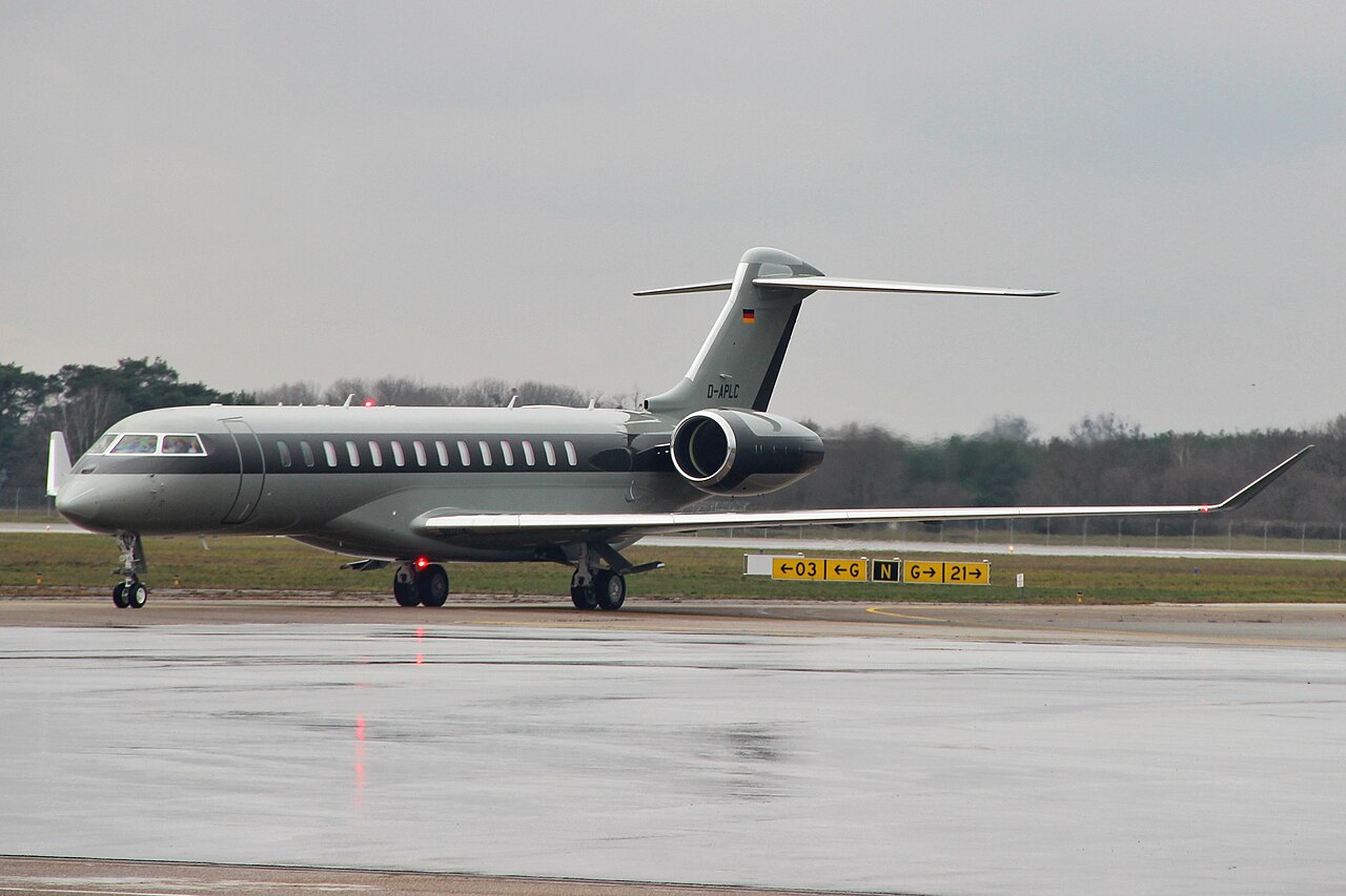 Aeronave Privada de Lujo en Tarmac FBO